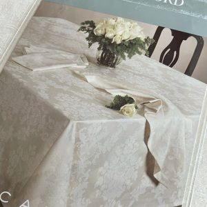 Luxury napking & placemat set
